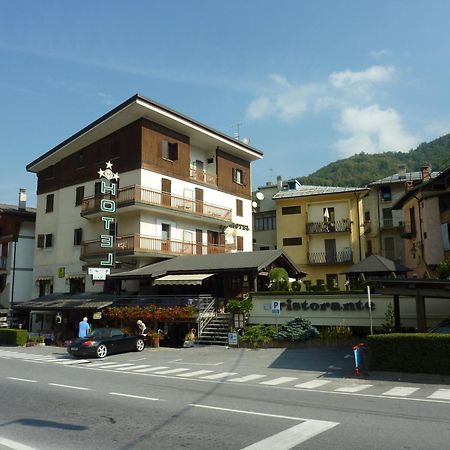 Albergo Nazionale فيرنانتِّه المظهر الخارجي الصورة