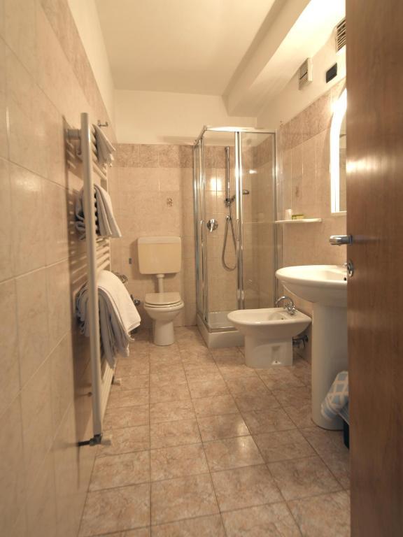 Albergo Nazionale فيرنانتِّه الغرفة الصورة